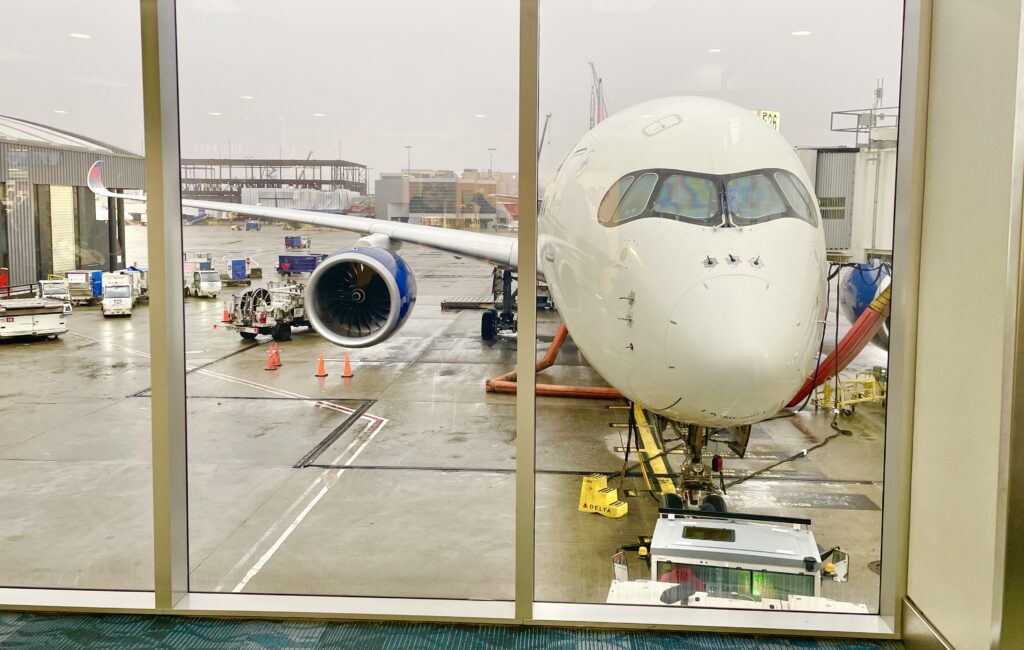 オーランド空港で飛ばなくなった飛行機