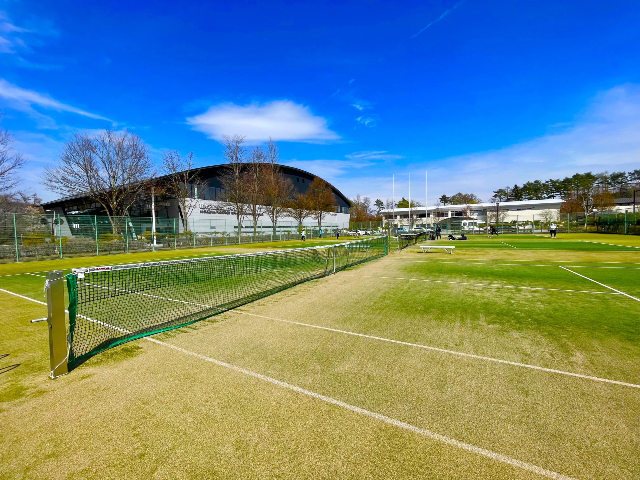 軽井沢、風越公園のテニスコート