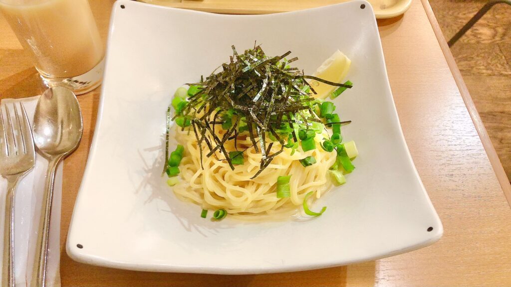 うにクリームの和風パスタ