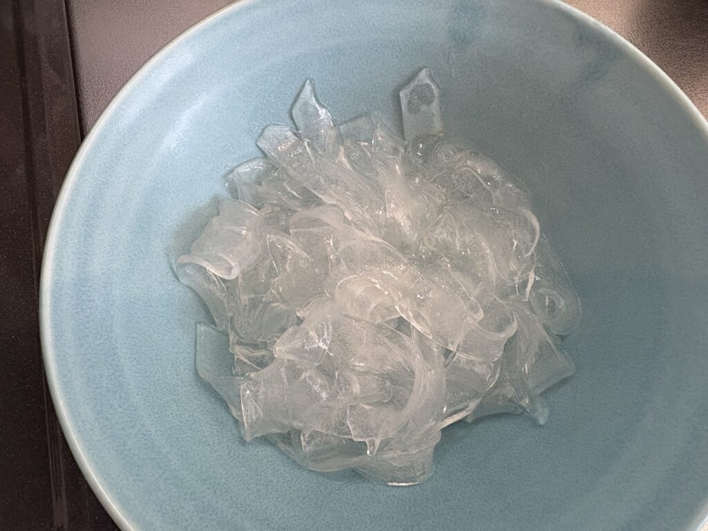 茹でた板春雨!弾力がもっちり美味しい。