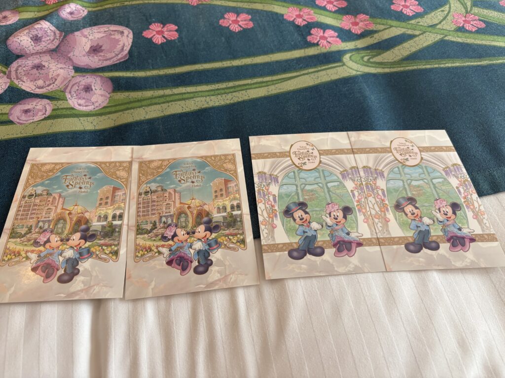 ファンタジースプリングスのポストカード