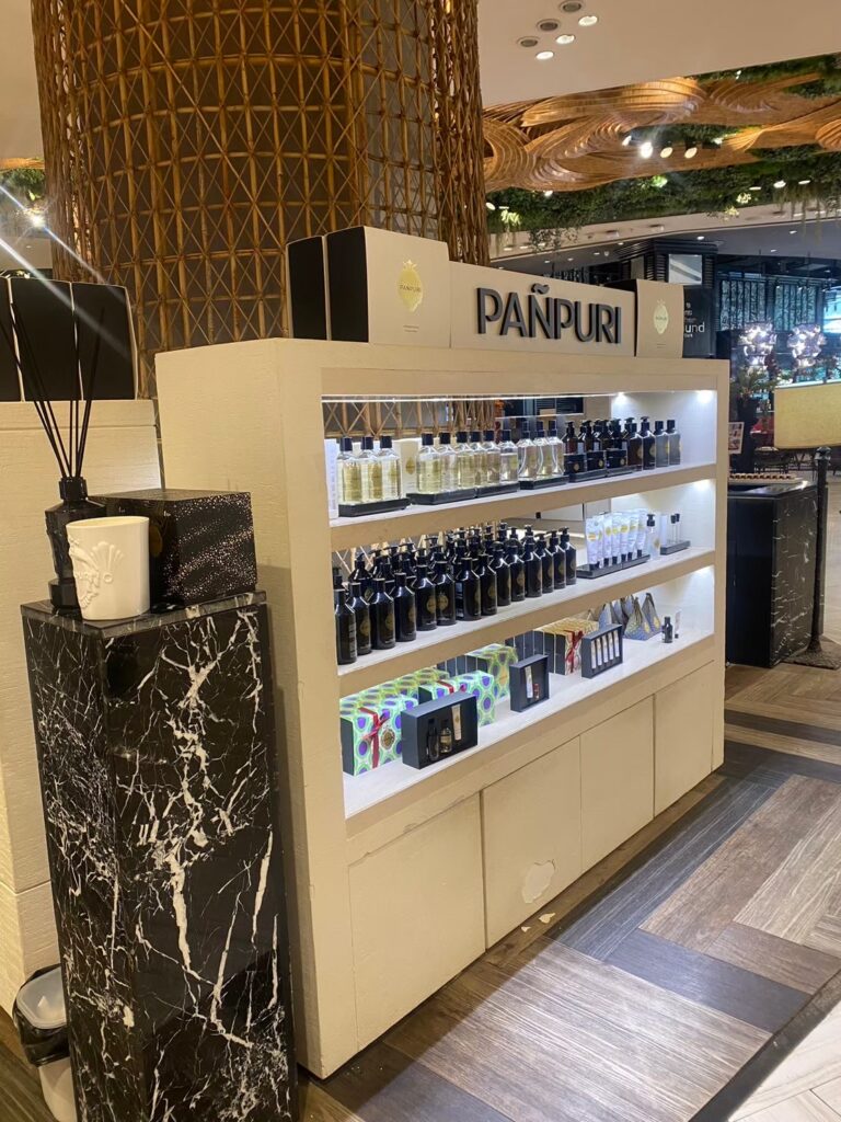 バンコクにあるパンピューリの店頭