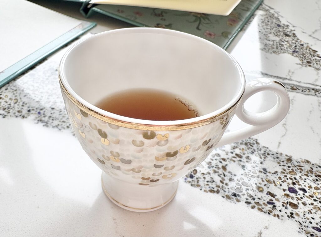 最初に紅茶の試飲が出来ます。