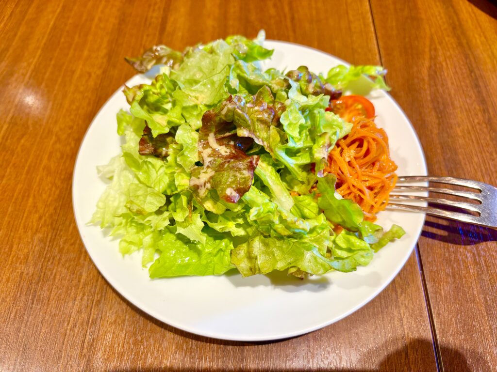 グリーンサラダ(キャロットラペ付き)